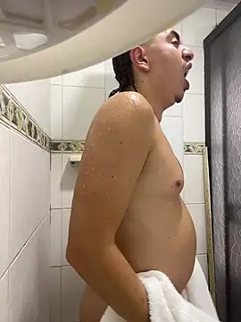 DanielGomez9 online show from January 9, 2:55 pm