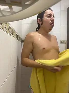 DanielGomez9 online show from October 24, 2:30 pm