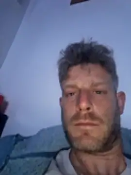 Jonjon3669 online show from April 5, 10:06 pm