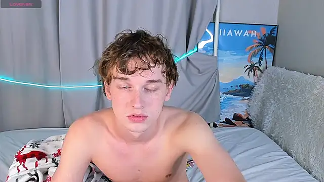 4ever dude online show from September 19, 11:32 am