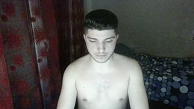 BoiWhore online show from December 31, 1:47 am