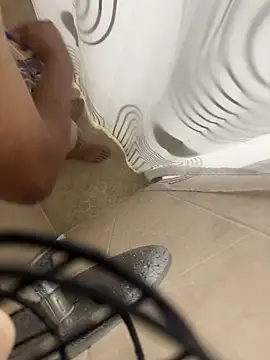 christian0009 online show from February 11, 4:39 am