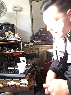 Phelyxx elgato online show from March 19, 3:40 pm