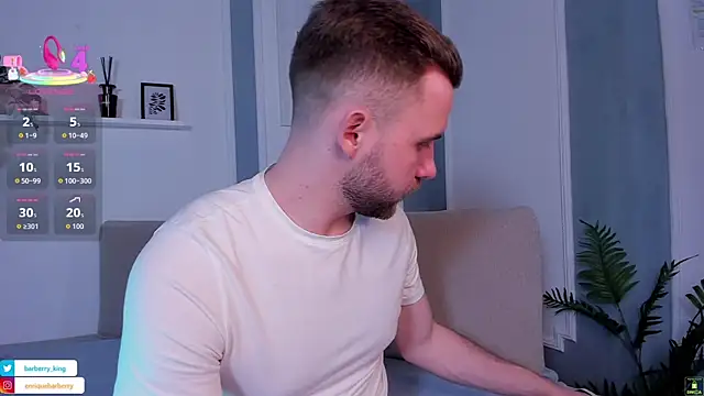 EnriqueBarberry online show from April 16, 11:43 am