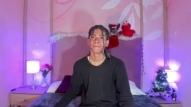 Maxim-Walker online show from December 30, 3:14 am