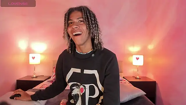 Maxim-Walker online show from March 14, 3:04 am