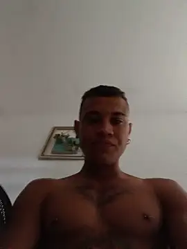 dualzinhoo online show from May 13, 2:19 am