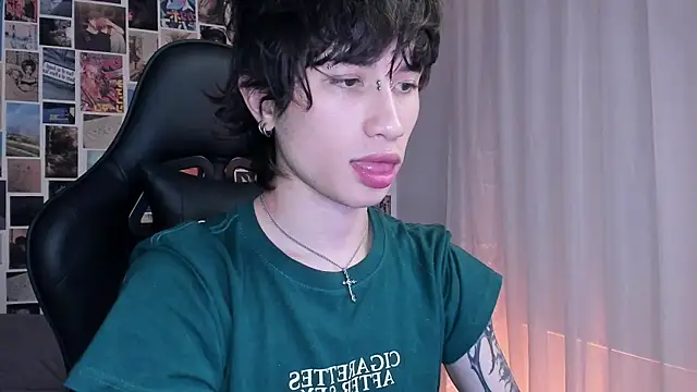 liamelf online show from January 16, 6:25 am