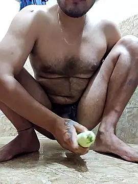 Snapshot of desi_strip_alfa chatting on October 21, 10:51 am desi strip alfa online show from October 21, 10:51 am