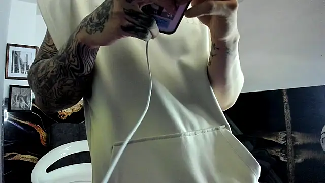 Sisoyalejo420 online show from September 28, 8:51 pm