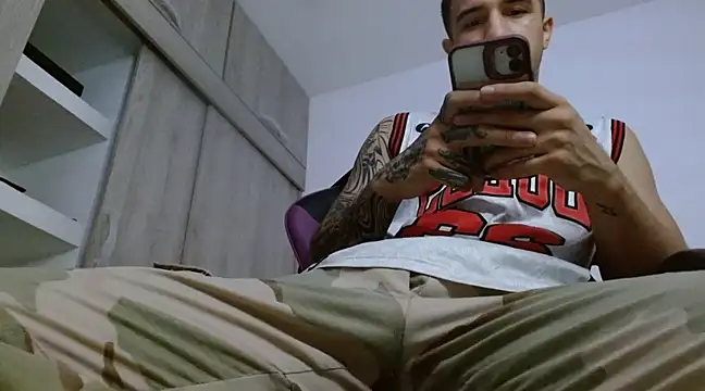 Sisoyalejo420 online show from December 4, 2:20 am