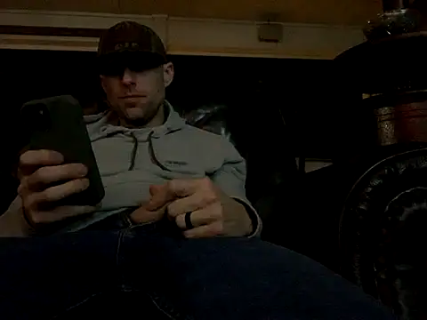 jeffyisabell online show from November 8, 8:17 am