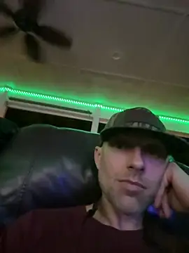 jeffyisabell online show from June 27, 5:43 am