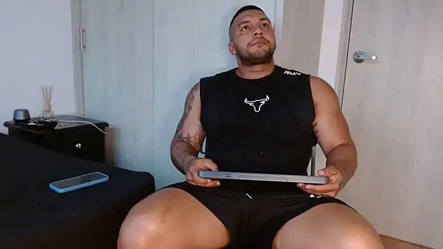 frank myles online show from March 8, 11:09 pm