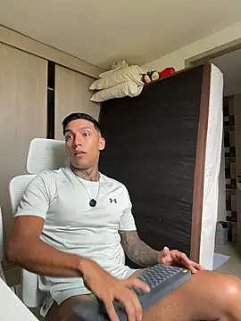 sendfer online show from July 11, 7:27 pm