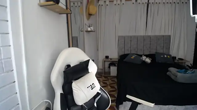 Valerioe online show from January 18, 12:51 pm