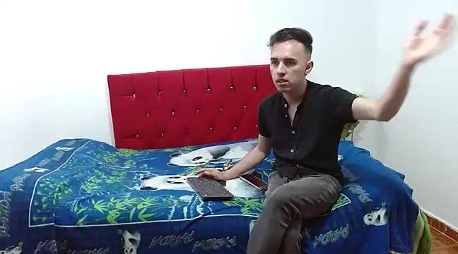 big-dicktop23 online show from December 10, 1:51 am