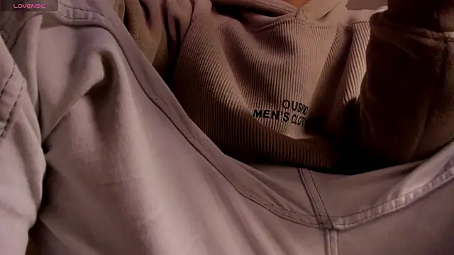 s sven03 online show from April 8, 12:00 am