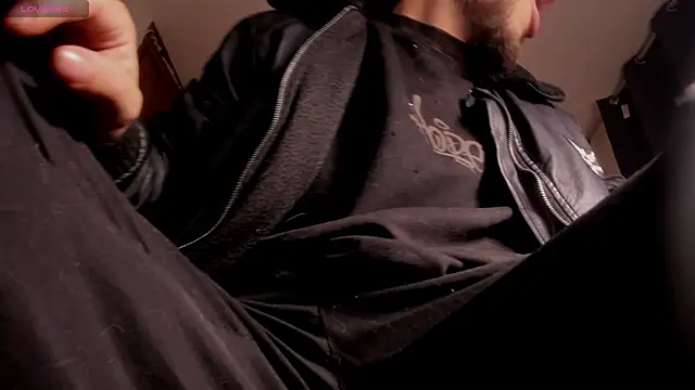 s sven03 online show from April 18, 12:45 am