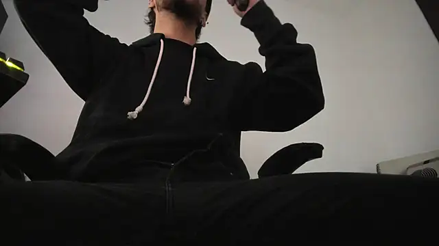 s sven03 online show from November 13, 3:55 am