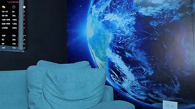 delessandro world online show from November 11, 3:22 am