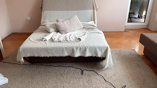 itsmaxxbaby  online show from November 2, 8:07 am