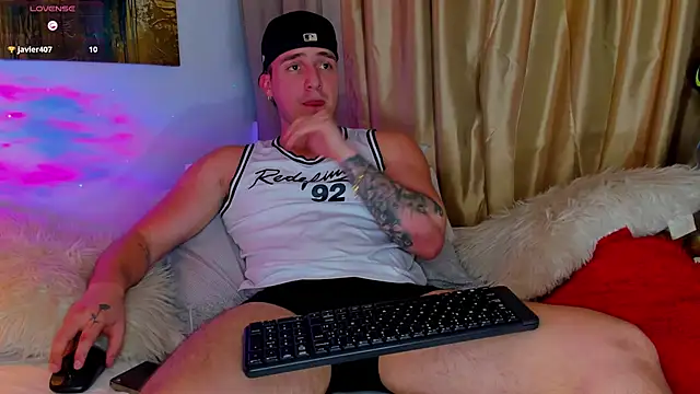 liam oficial02 online show from November 8, 3:43 am