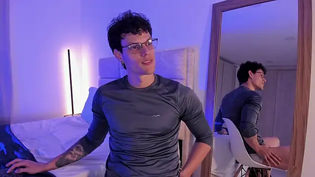 troy palmer online show from March 24, 1:11 am