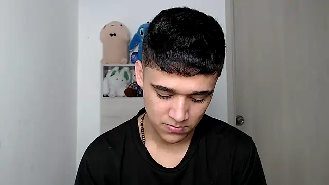 kaiine190 online show from February 12, 9:26 am