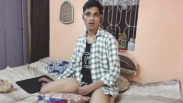 Stallion Theboy22 online show from February 26, 4:36 am