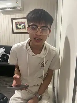 mumuowl online show from September 25, 5:12 pm