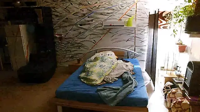 BongChannel online show from December 16, 1:22 pm