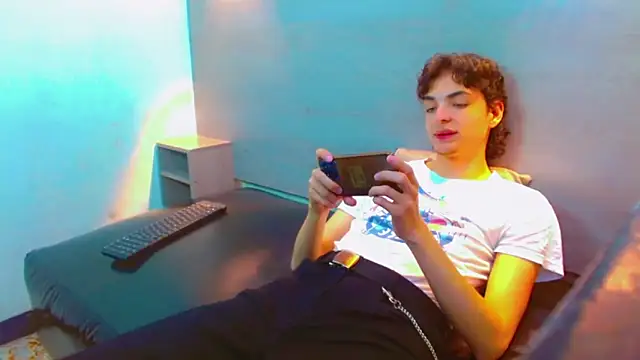 Sr BonnyEthan online show from November 27, 1:59 pm