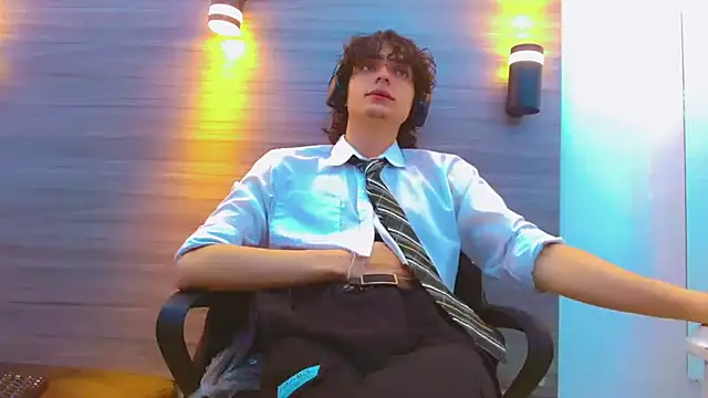 Sr BonnyEthan online show from April 1, 1:41 pm