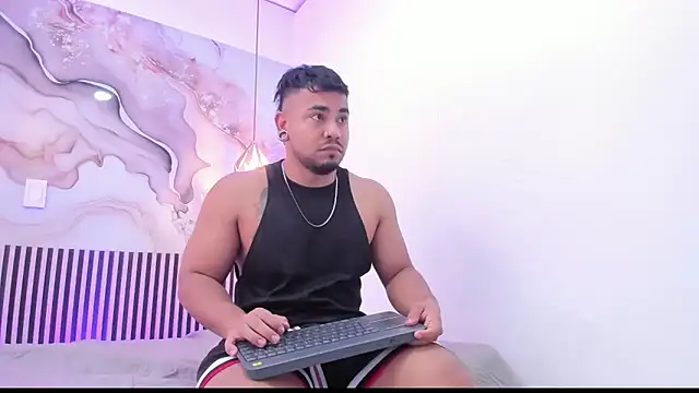 BrianMalonee online show from September 20, 1:55 pm