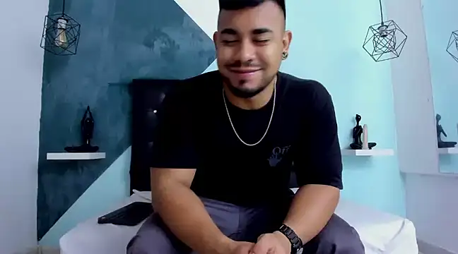 BrianMalonee online show from December 27, 1:18 pm