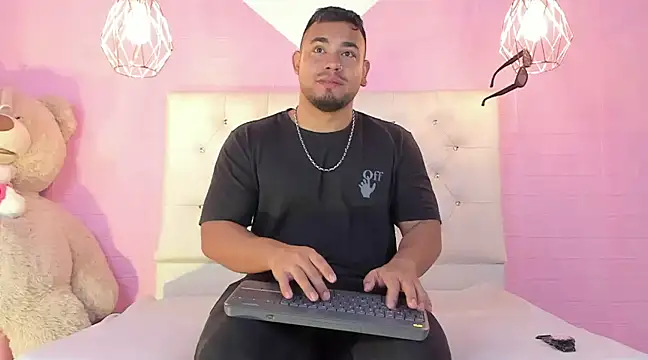 BrianMalonee online show from March 21, 1:12 pm