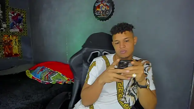 jlca black x online show from February 20, 10:26 pm