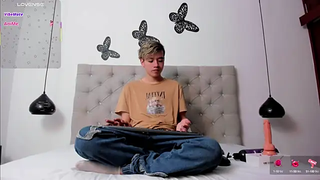 Snapshot of bunny_maxi chatting on January 20, 1:11 pm bunny maxi online show from January 20, 1:11 pm