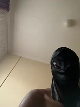 Gifttheskimaskboy online show from March 22, 4:01 pm