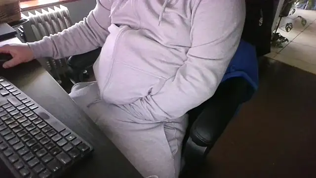 IrishCock30 online show from December 31, 11:09 am