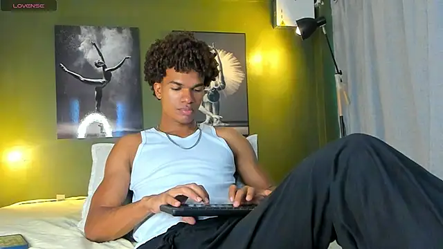 bigxx0 online show from December 15, 8:58 pm