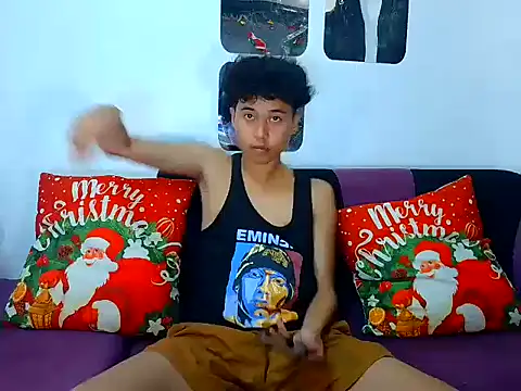 Asiantwink21 online show from December 17, 1:07 pm