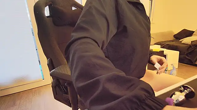 Hot ToyBoy6974 online show from January 4, 3:17 pm