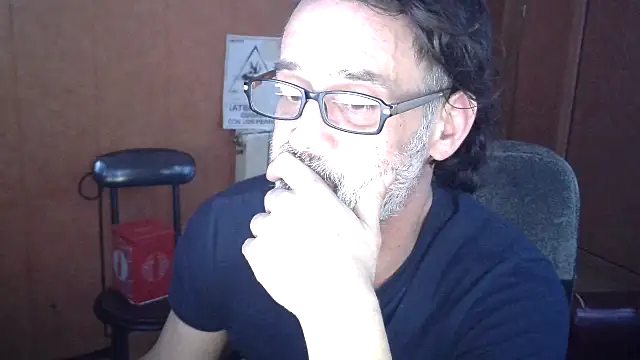 Lia Y PatrickX online show from April 6, 12:07 am