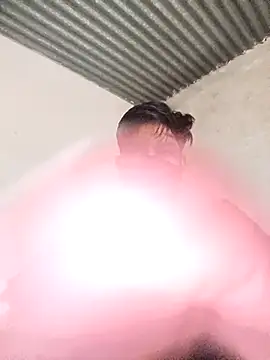 Pussy lover 33 online show from October 27, 6:05 am