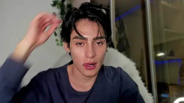 sebas rose online show from March 8, 2:10 am