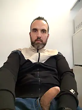 leon3875 online show from October 8, 3:38 pm