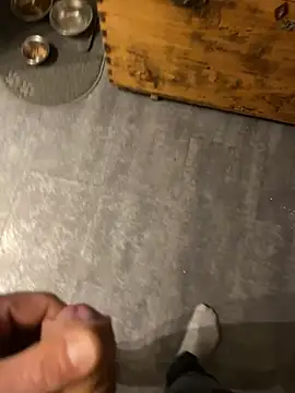 Edosxxl online show from March 12, 3:46 am