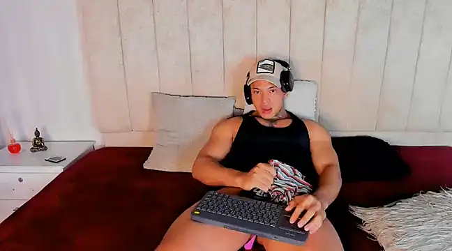 Stiven collins online show from December 17, 3:28 am